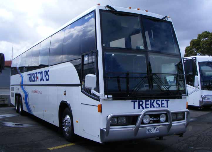 Bayside Trekset Motorcoach 51